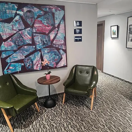 Atelier Hotel 3*