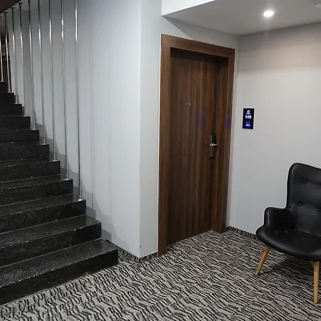 Atelier Hotel