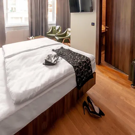 Atelier Hotel 3*
