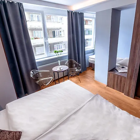 Hotel Atelier 3*